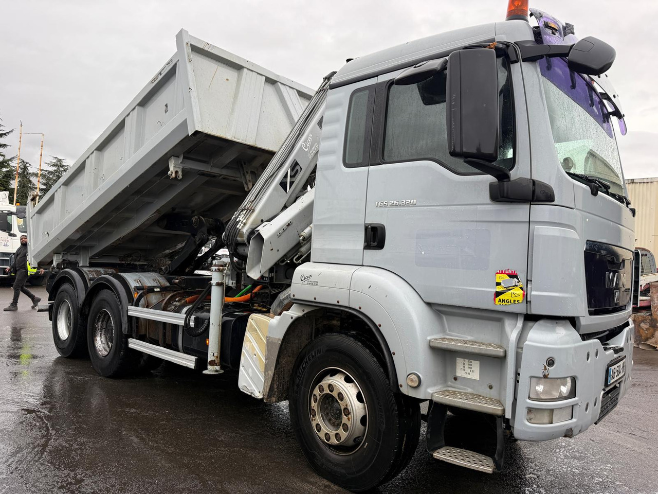 Camion porteur grue bi-benne MAN TGS 26.320 AB-504-HR - قلابات, شاحنة كرين: صور 5 Camion porteur grue bi-benne MAN TGS 26.320 AB-504-HR - قلابات, شاحنة كرين: صور 5