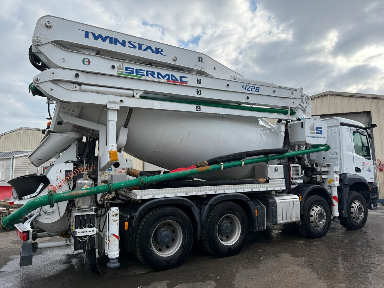 Mercedes-Benz Arocs 3243 - شاحنة خلاطة خرسانة: صور 4 Mercedes-Benz Arocs 3243 - شاحنة خلاطة خرسانة: صور 4