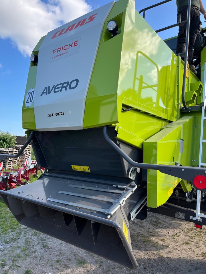 حصادة شاملة CLAAS Avero 240: صور 13
