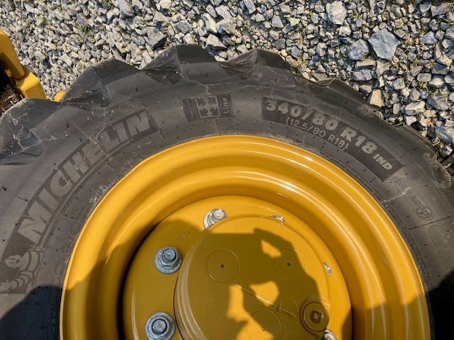 Caterpillar 906-14A - اللودر بعجل: صور 3 Caterpillar 906-14A - اللودر بعجل: صور 3