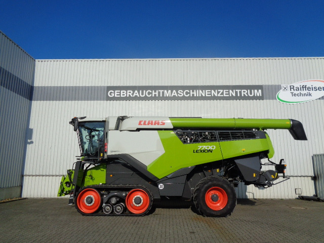 Claas Lexion 7700 TT - حصادة شاملة: صور 1 Claas Lexion 7700 TT - حصادة شاملة: صور 1