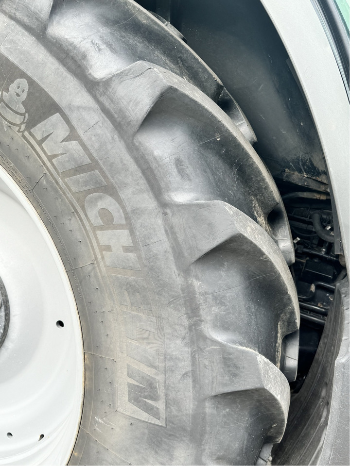 Deutz-Fahr Agrotron 7250 TTV - جرار: صور 2 Deutz-Fahr Agrotron 7250 TTV - جرار: صور 2
