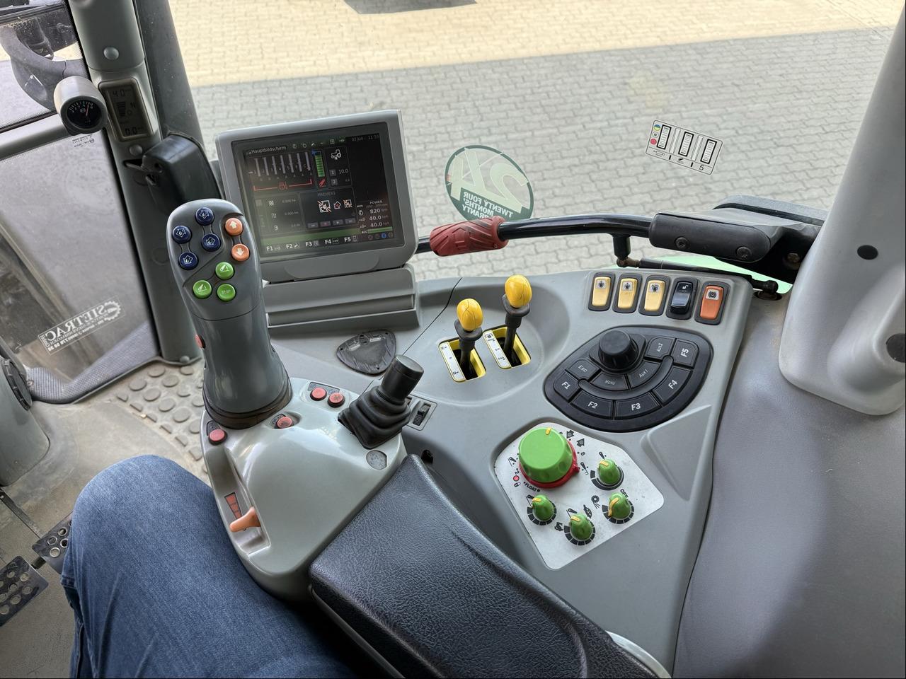 Deutz-Fahr Agrotron TTV 630 - جرار: صور 2 Deutz-Fahr Agrotron TTV 630 - جرار: صور 2