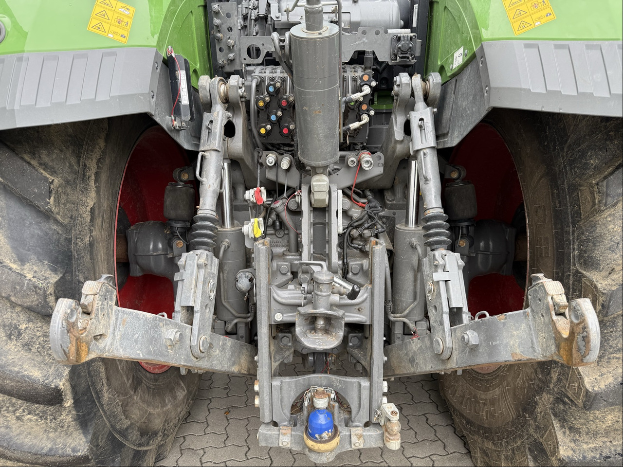 Fendt 1042 Vario Gen2 ProfiPlus - جرار: صور 3 Fendt 1042 Vario Gen2 ProfiPlus - جرار: صور 3