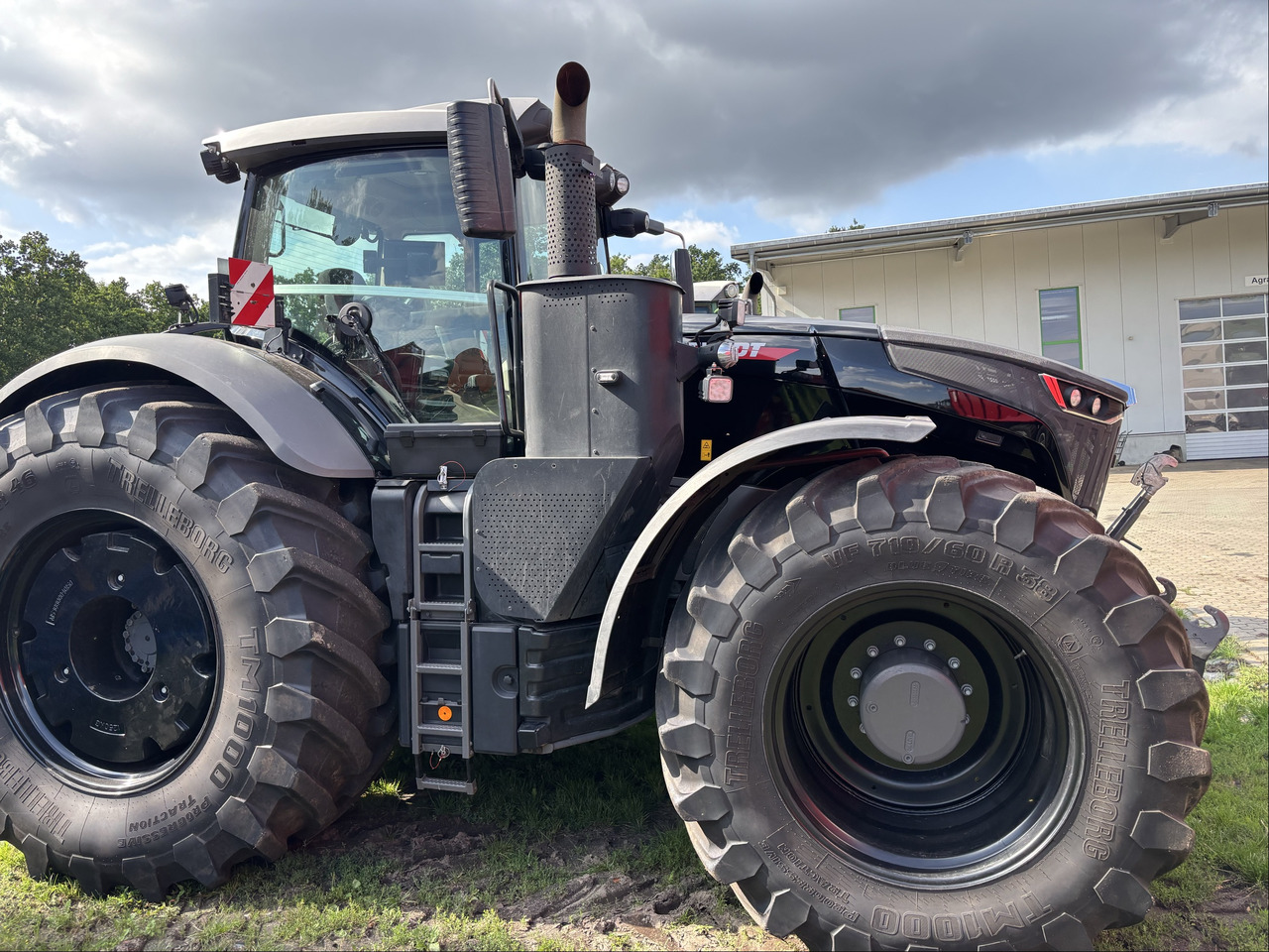Fendt 1050 Vario Gen3 Profi Sett1 - جرار: صور 1 Fendt 1050 Vario Gen3 Profi Sett1 - جرار: صور 1