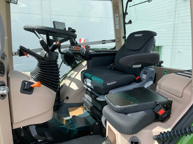 Fendt 1050 Vario Gen3 Profi Setting2 - جرار: صور 3 Fendt 1050 Vario Gen3 Profi Setting2 - جرار: صور 3