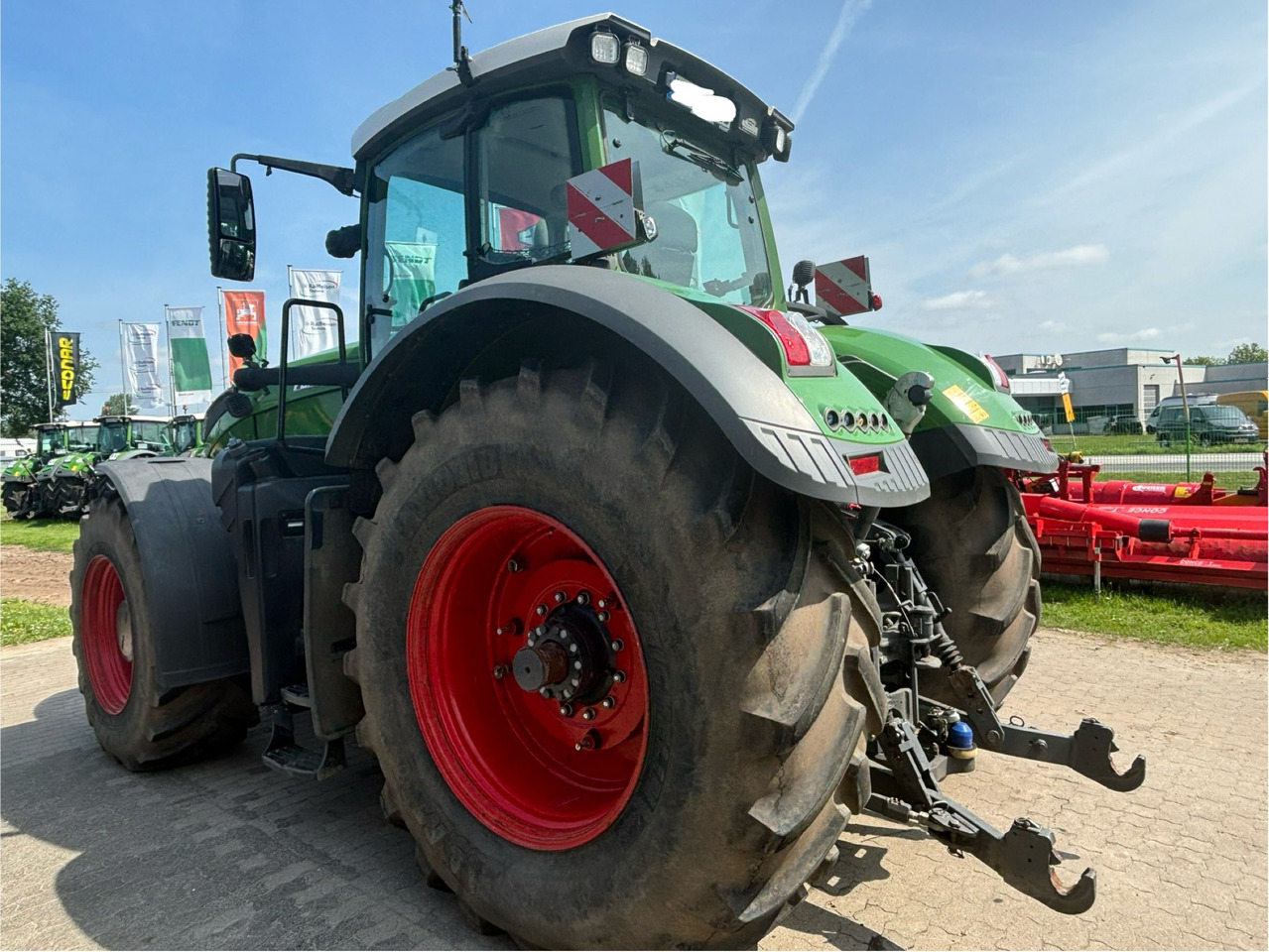 Fendt 1050 Vario S4 ProfiPlus - جرار: صور 4 Fendt 1050 Vario S4 ProfiPlus - جرار: صور 4
