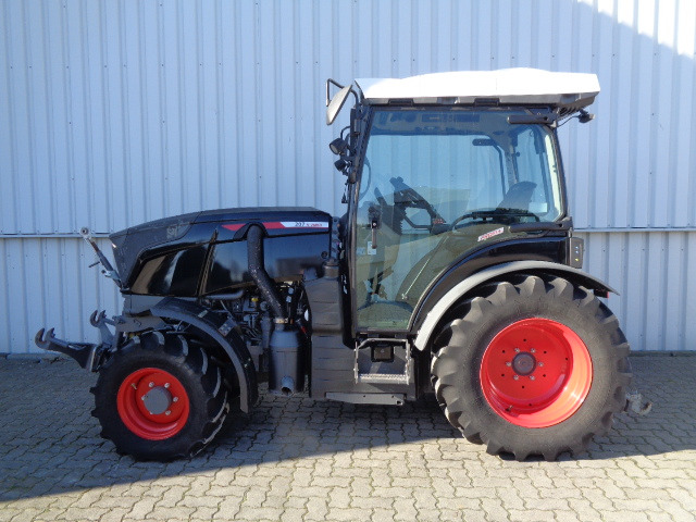 Fendt 207 V Vario Gen3 - جرار: صور 1 Fendt 207 V Vario Gen3 - جرار: صور 1