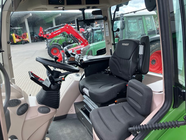 Fendt 313 Vario Gen4 Power Sett.2 - جرار: صور 2 Fendt 313 Vario Gen4 Power Sett.2 - جرار: صور 2