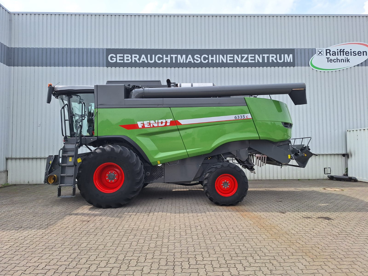Fendt 6335C - حصادة شاملة: صور 1 Fendt 6335C - حصادة شاملة: صور 1