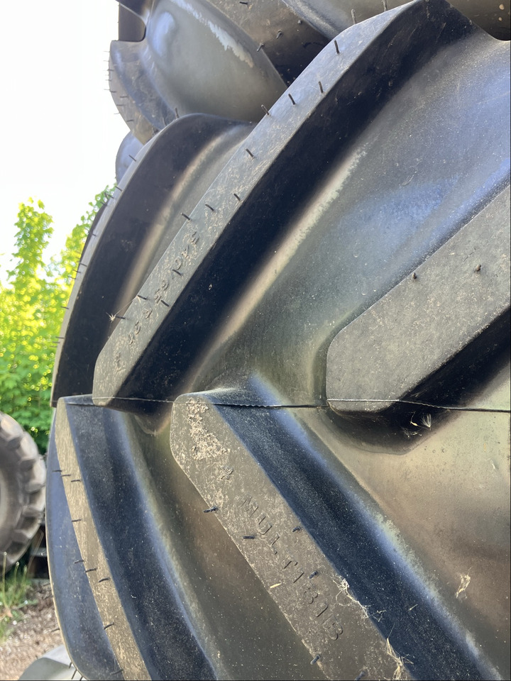 Fendt 650/65R42 u. 540/65R30 MI - الإطارات والجنوط: صور 3 Fendt 650/65R42 u. 540/65R30 MI - الإطارات والجنوط: صور 3