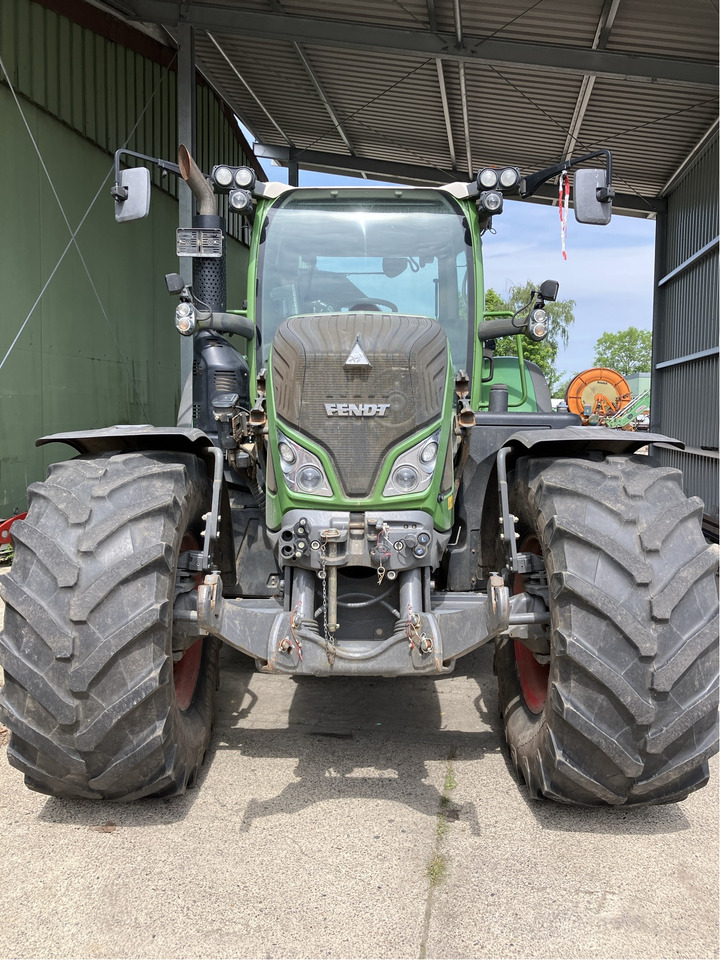 جرار Fendt 718 Vario Profi Plus: صور 8