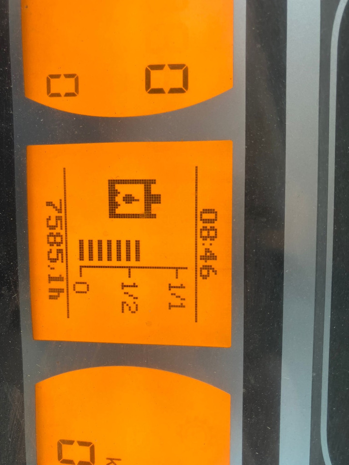 Fendt 718 Vario S4 Power - جرار: صور 2 Fendt 718 Vario S4 Power - جرار: صور 2