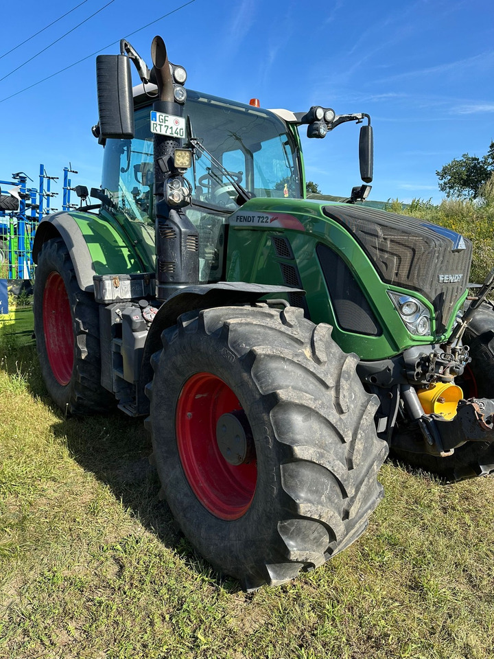 Fendt 718 Vario S4 ProfiPlus - جرار: صور 1 Fendt 718 Vario S4 ProfiPlus - جرار: صور 1