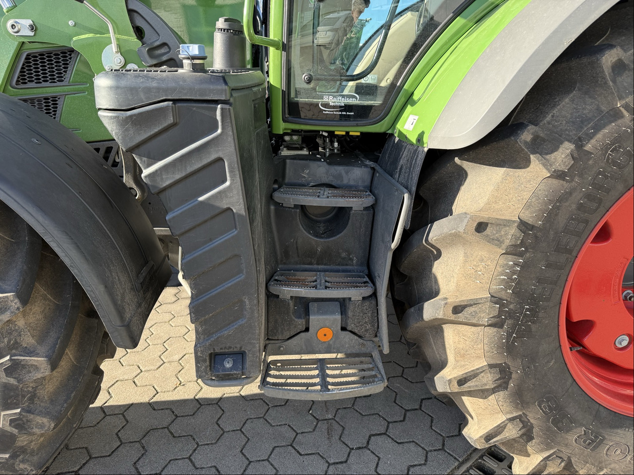 Fendt 720 Vario Gen6 - جرار: صور 4 Fendt 720 Vario Gen6 - جرار: صور 4