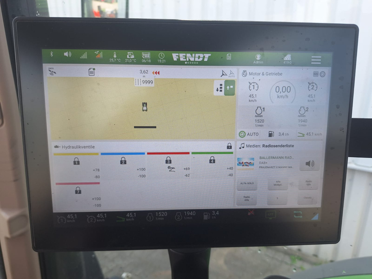 Fendt 724 Vario Gen6 Profi Setting2 - جرار: صور 4 Fendt 724 Vario Gen6 Profi Setting2 - جرار: صور 4