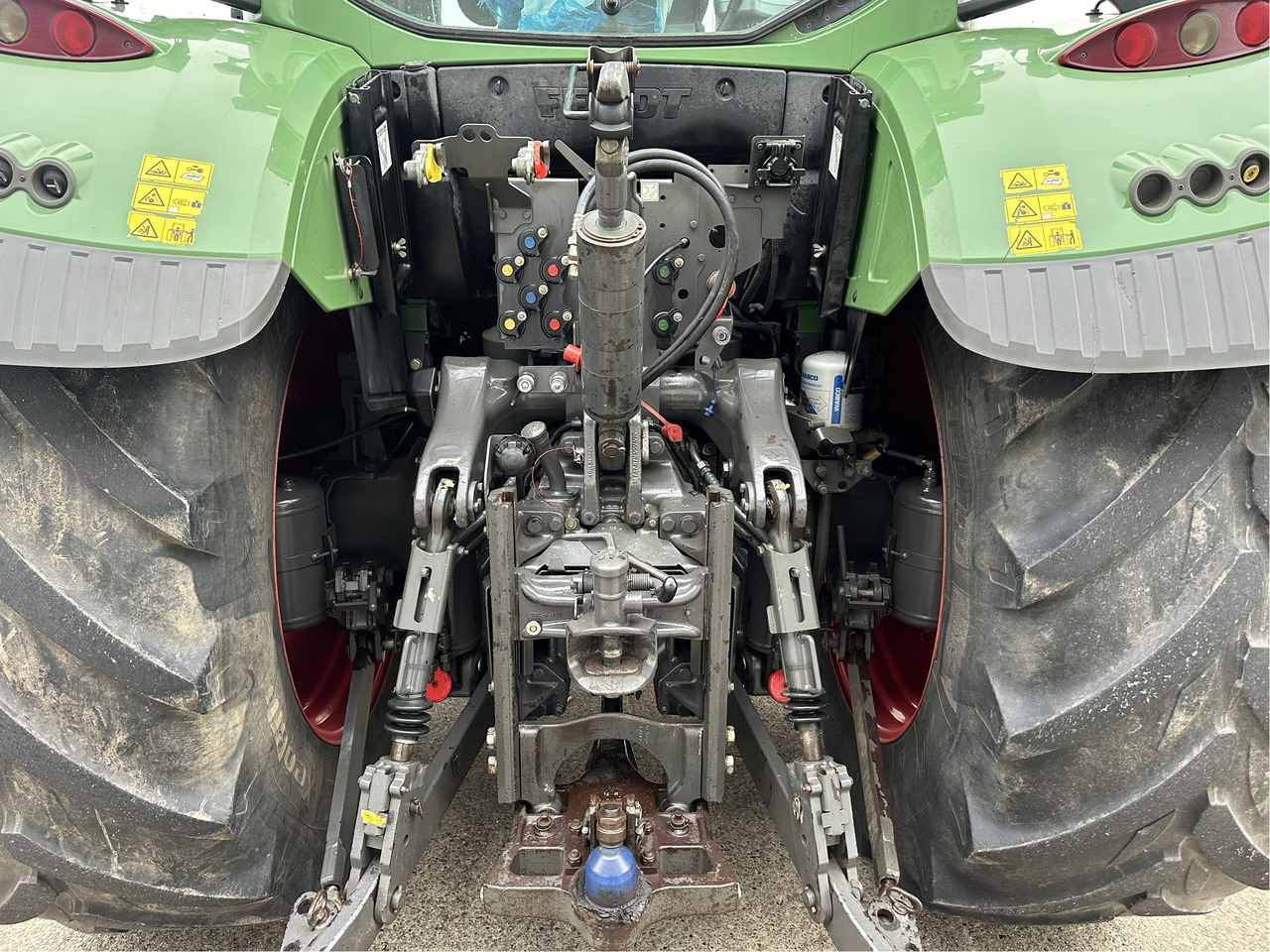 Fendt 724 Vario S4 Profi Plus - جرار: صور 5 Fendt 724 Vario S4 Profi Plus - جرار: صور 5