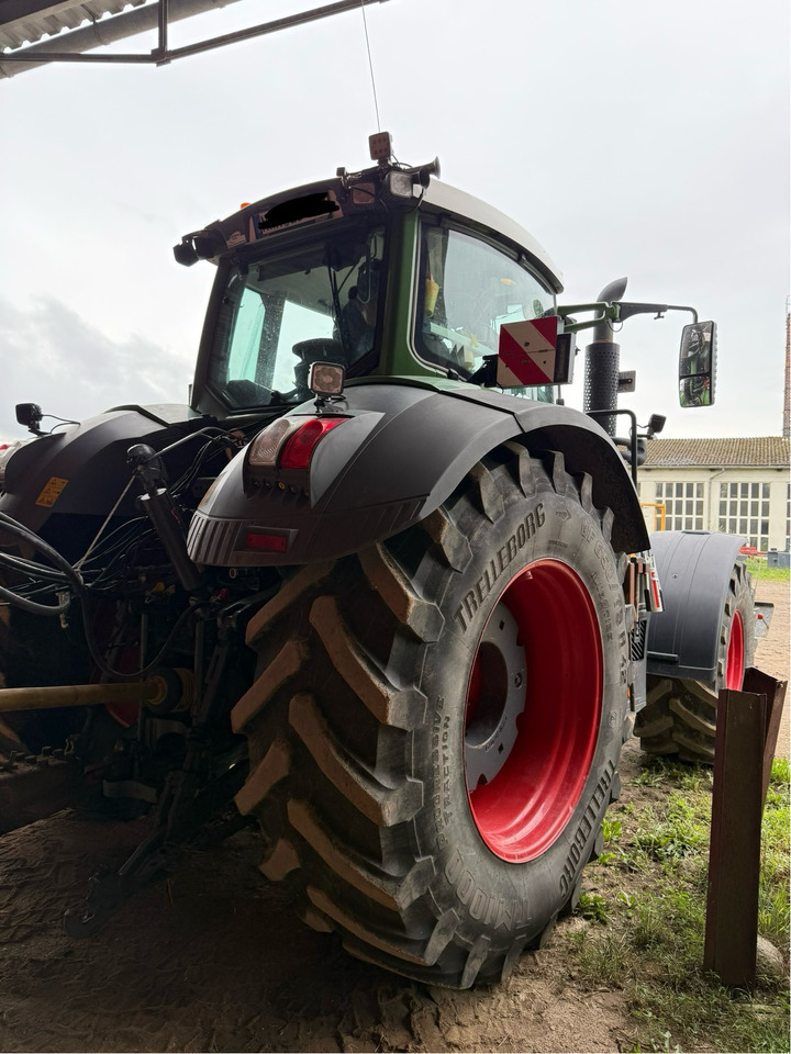 Fendt 828 Vario S4 ProfiPlus - جرار: صور 2 Fendt 828 Vario S4 ProfiPlus - جرار: صور 2
