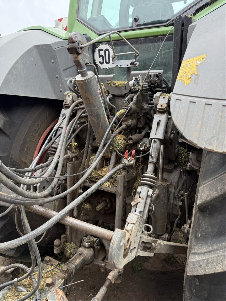 Fendt 828 Vario S4 ProfiPlus - جرار: صور 5 Fendt 828 Vario S4 ProfiPlus - جرار: صور 5