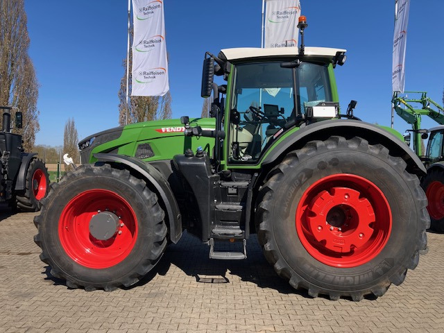 Fendt 930 Vario Gen7 Profi Setting2 - جرار: صور 1 Fendt 930 Vario Gen7 Profi Setting2 - جرار: صور 1