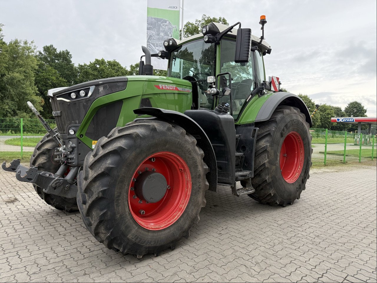 Fendt 936 Vario Gen7 ProfiPlus - جرار: صور 1 Fendt 936 Vario Gen7 ProfiPlus - جرار: صور 1