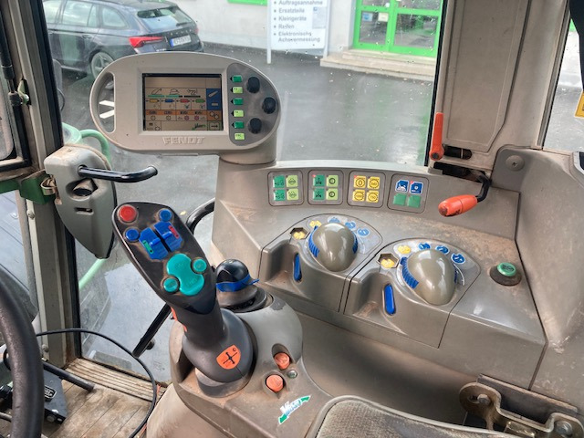 Fendt Favorit 714 Vario - جرار: صور 3 Fendt Favorit 714 Vario - جرار: صور 3