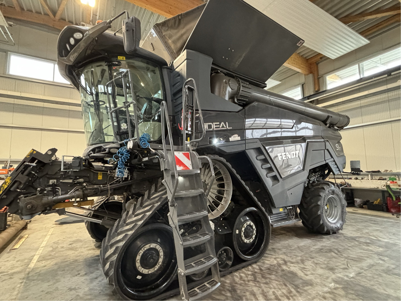 Fendt Ideal 9T - حصادة شاملة: صور 1 Fendt Ideal 9T - حصادة شاملة: صور 1