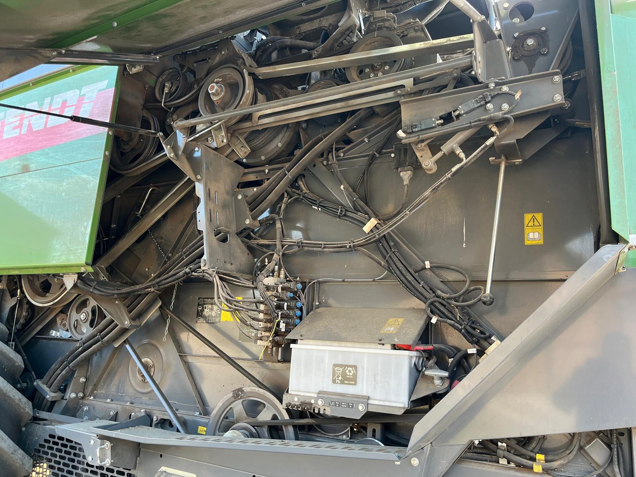 حصادة شاملة Fendt Mähdrescher 5225 E: صور 11