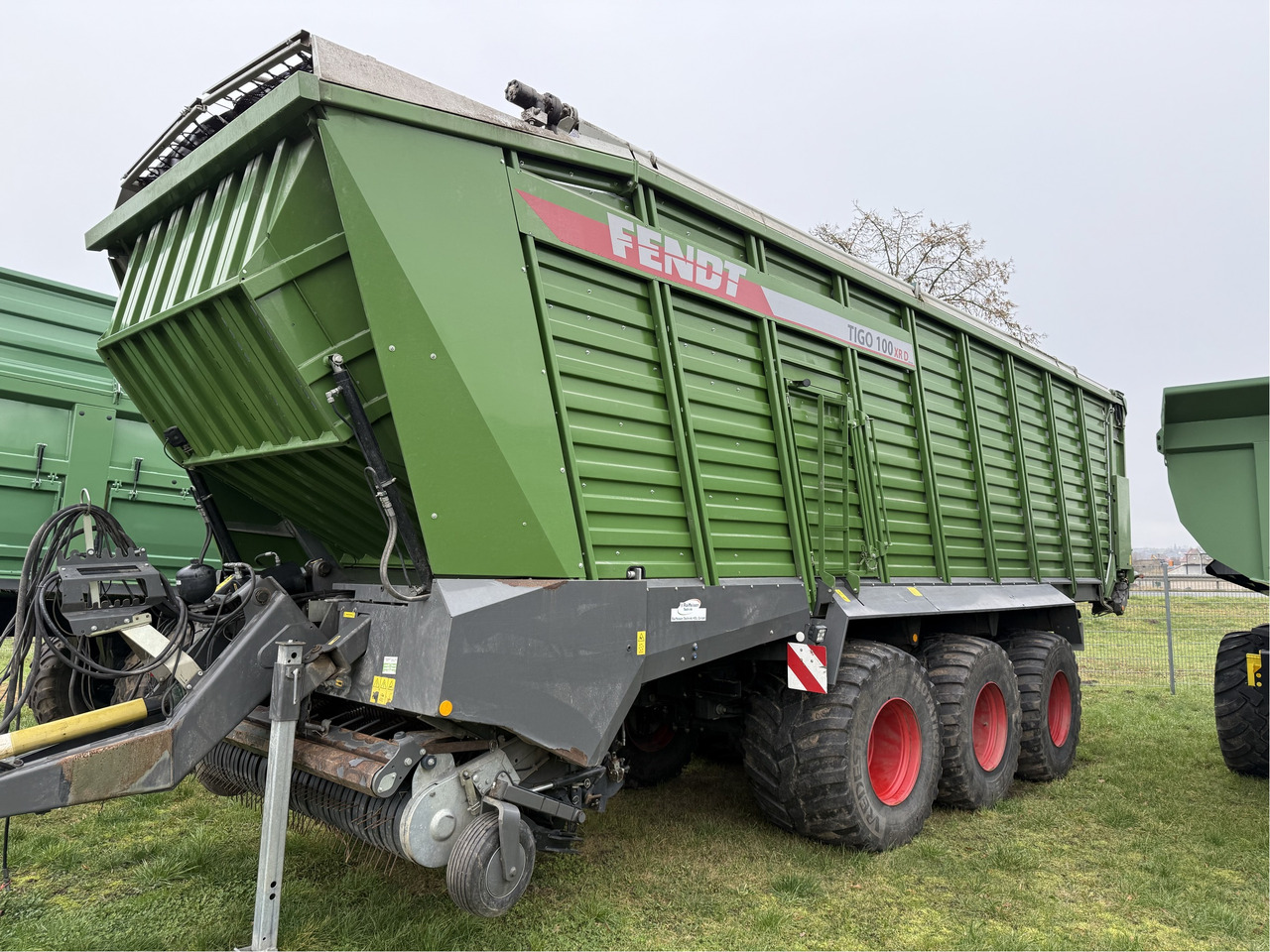 Fendt Tigo 100 XR - مقطورات الاعلاف: صور 1 Fendt Tigo 100 XR - مقطورات الاعلاف: صور 1