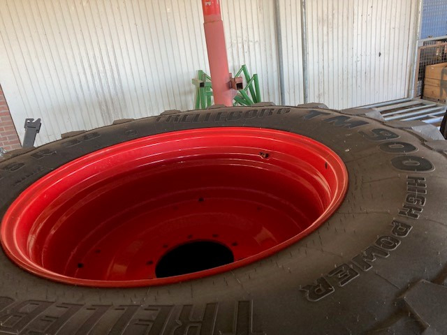 Fendt Trelleborg 650/75R38 600/65R - الإطارات: صور 5 Fendt Trelleborg 650/75R38 600/65R - الإطارات: صور 5