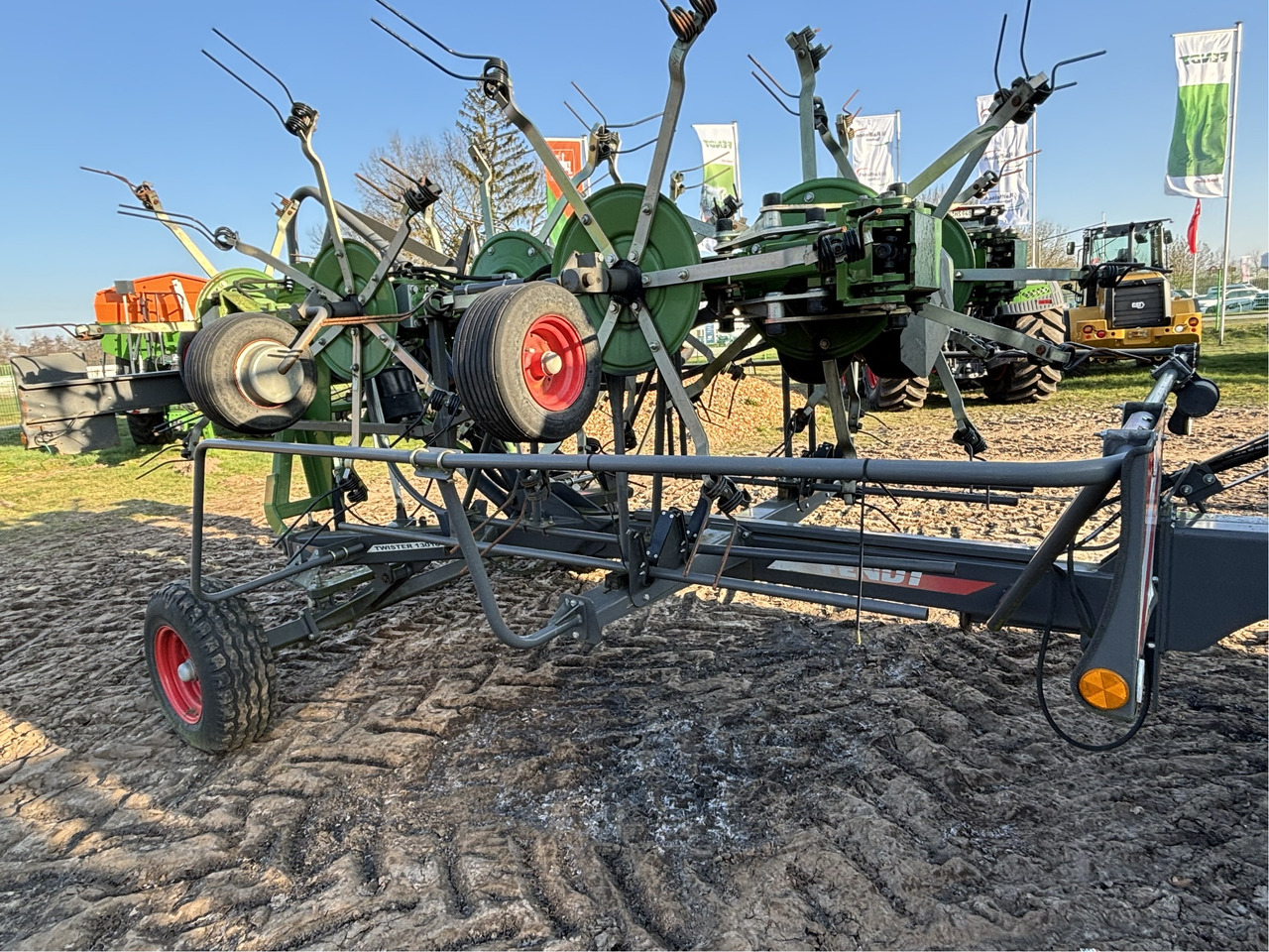 Fendt Twister 13010T - لمّامَة القش: صور 4 Fendt Twister 13010T - لمّامَة القش: صور 4