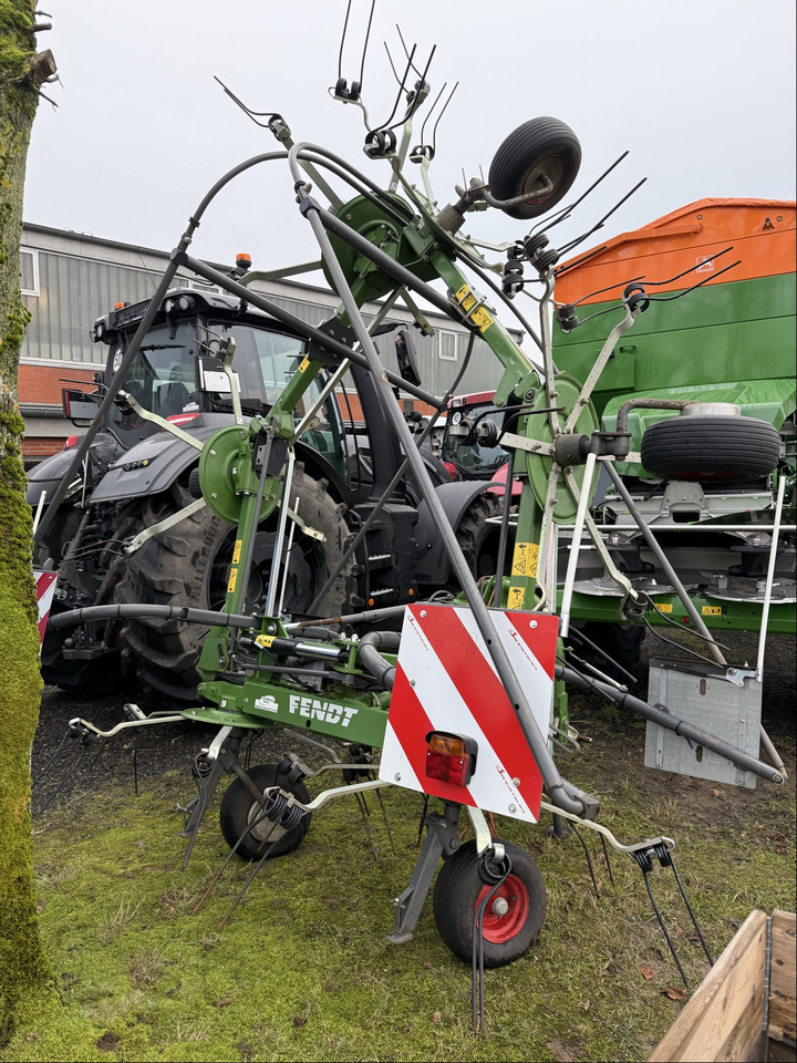 Fendt Twister 7706 DN - لمّامَة القش: صور 2 Fendt Twister 7706 DN - لمّامَة القش: صور 2