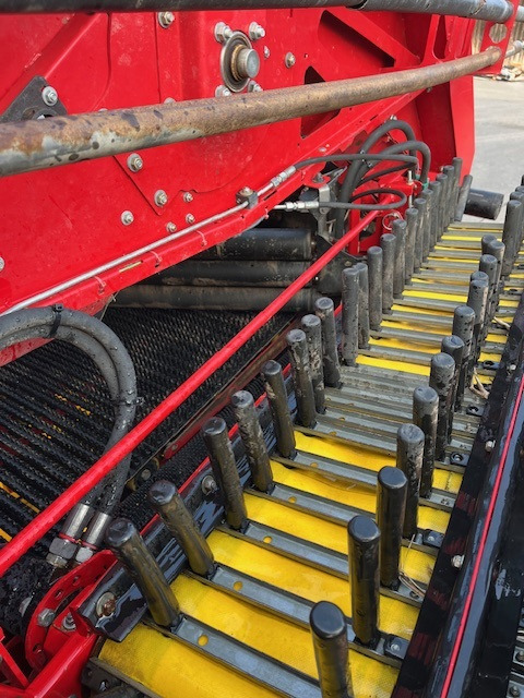 Grimme Kartoffelroder EVO 290 - آلة حصاد: صور 4 Grimme Kartoffelroder EVO 290 - آلة حصاد: صور 4