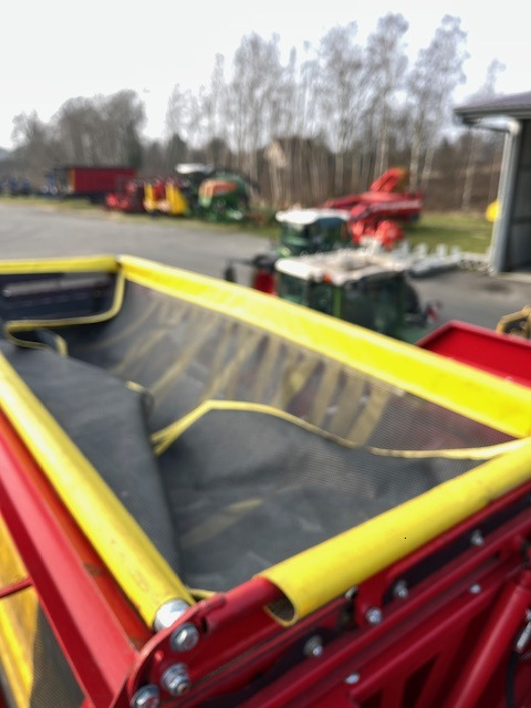 Grimme Kartoffelroder EVO 290 - آلة حصاد: صور 2 Grimme Kartoffelroder EVO 290 - آلة حصاد: صور 2