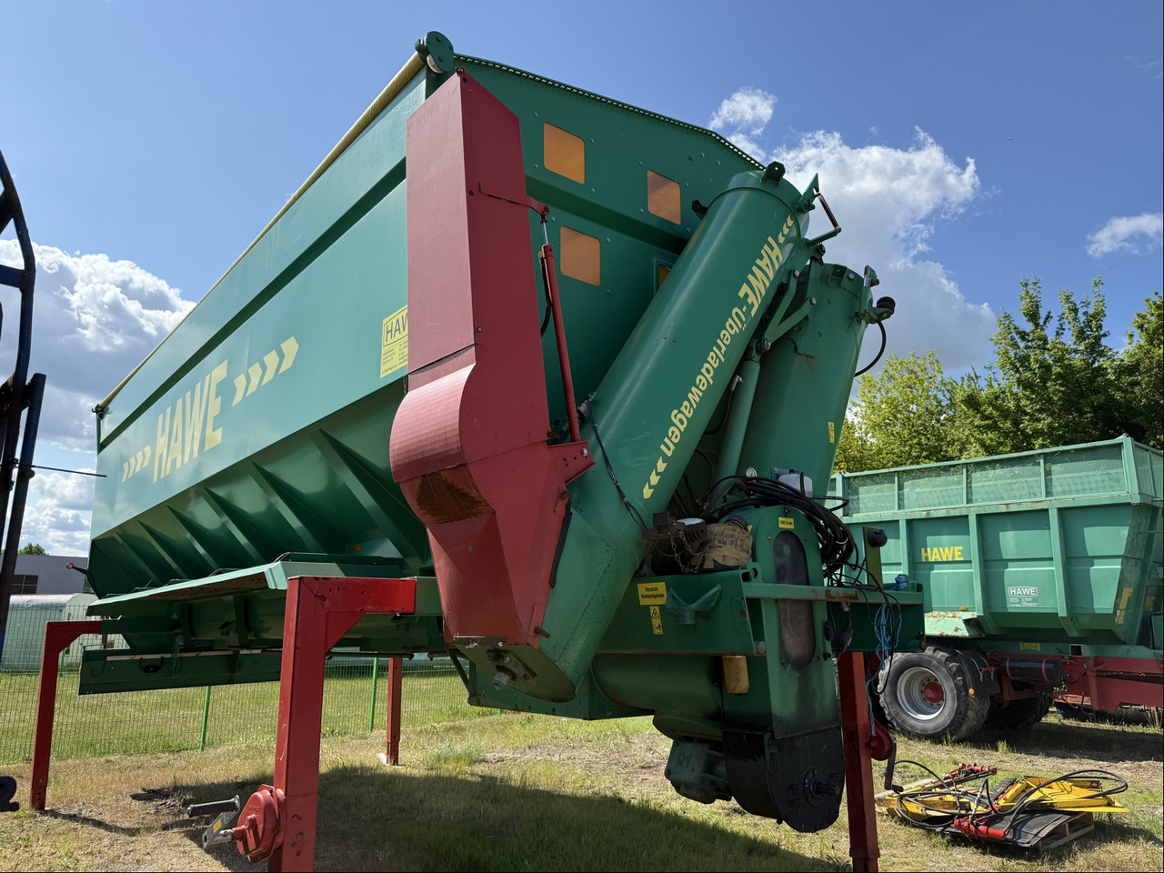 Hawe ULW 3000 Kipper MK 30 Wechselbrücke - الآلات والماكينات الزراعية: صور 1 Hawe ULW 3000 Kipper MK 30 Wechselbrücke - الآلات والماكينات الزراعية: صور 1