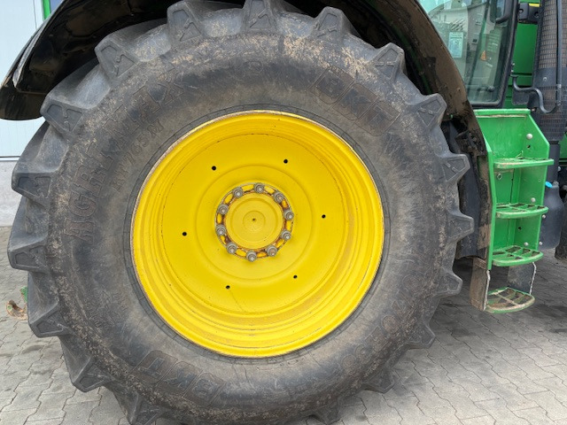 John Deere 6210 R - جرار: صور 2 John Deere 6210 R - جرار: صور 2