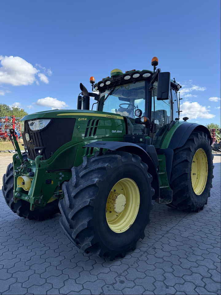 John Deere 6215R - جرار: صور 1 John Deere 6215R - جرار: صور 1