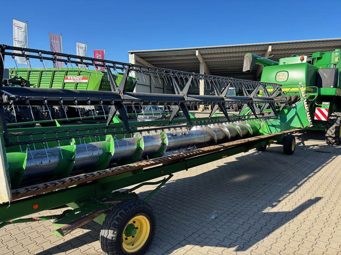 John Deere T660 i Hillmaster - حصادة شاملة: صور 4 John Deere T660 i Hillmaster - حصادة شاملة: صور 4