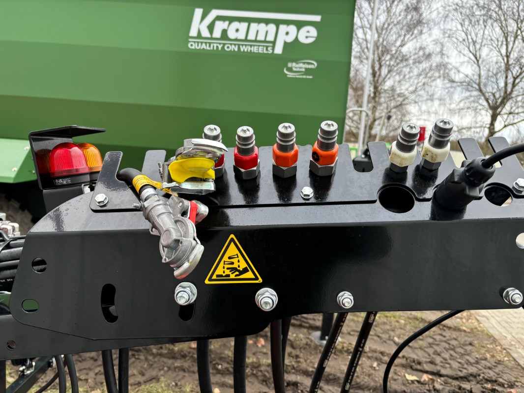 Krampe THL 21L - الأدوات والمعدات: صور 3 Krampe THL 21L - الأدوات والمعدات: صور 3