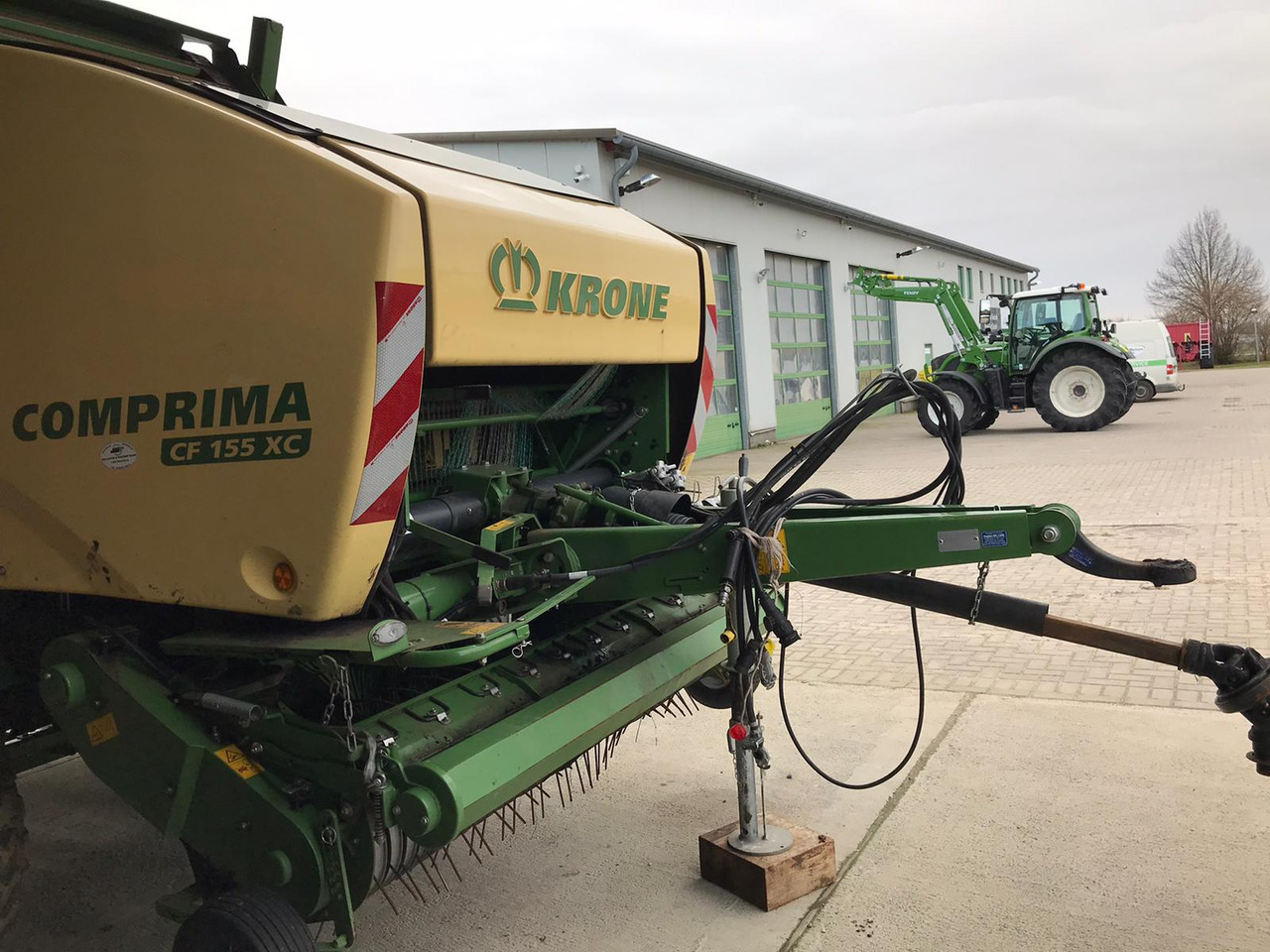 Krone Comprima CF 155 XC - معدات القش: صور 4 Krone Comprima CF 155 XC - معدات القش: صور 4