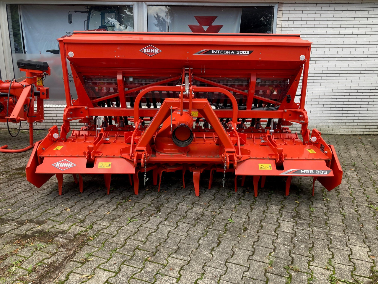 Kuhn Integra 3003 24 SD - معدات بذار: صور 1 Kuhn Integra 3003 24 SD - معدات بذار: صور 1