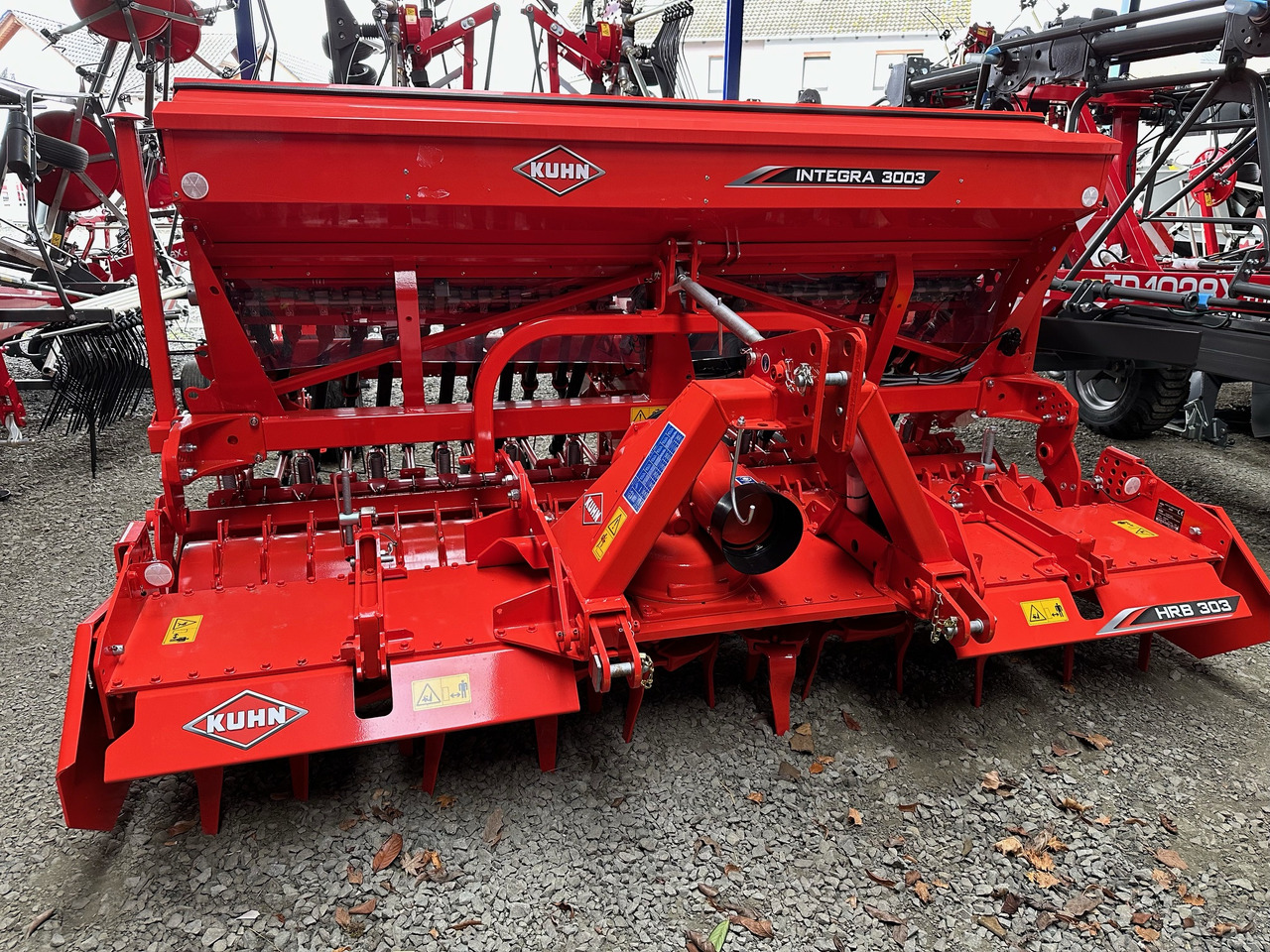 Kuhn Integra 3003 24 SD - معدات بذار: صور 1 Kuhn Integra 3003 24 SD - معدات بذار: صور 1