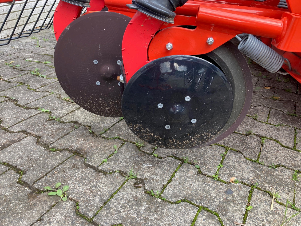 Kuhn Integra 3003 24 SD - معدات بذار: صور 2 Kuhn Integra 3003 24 SD - معدات بذار: صور 2