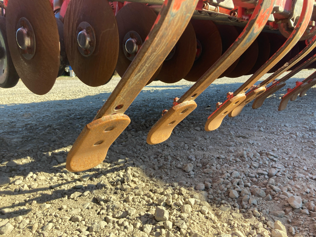 معدات بذار Kverneland DG 12000: صور 15