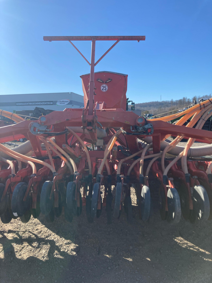 معدات بذار Kverneland DG 12000: صور 17