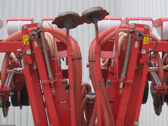 Kverneland Optima HD e-drive - معدات بذار: صور 2 Kverneland Optima HD e-drive - معدات بذار: صور 2