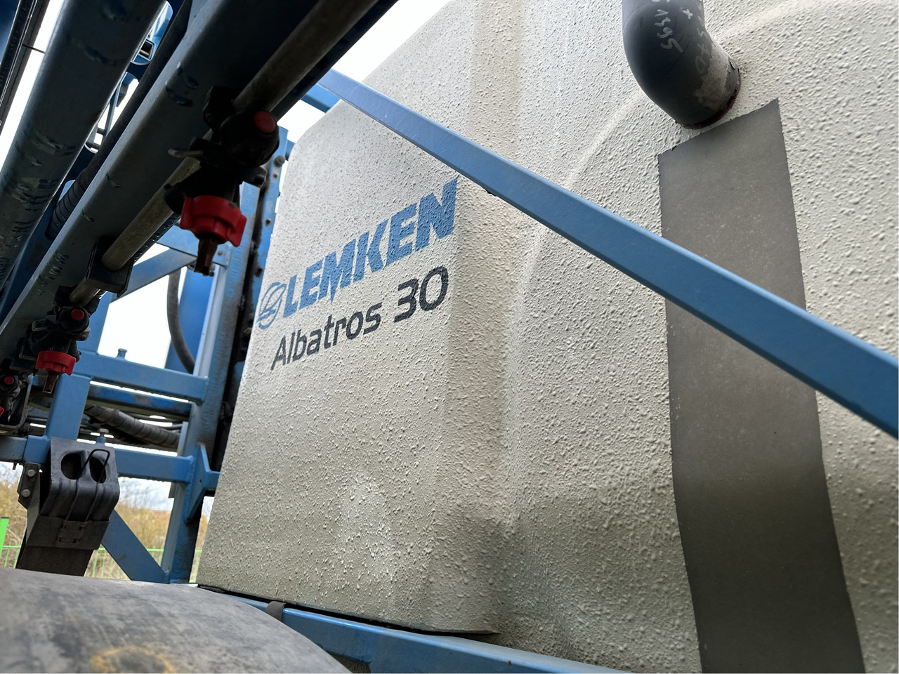 Lemken Anhängespritze 30/27 - آلة الرش المعلقة: صور 2 Lemken Anhängespritze 30/27 - آلة الرش المعلقة: صور 2