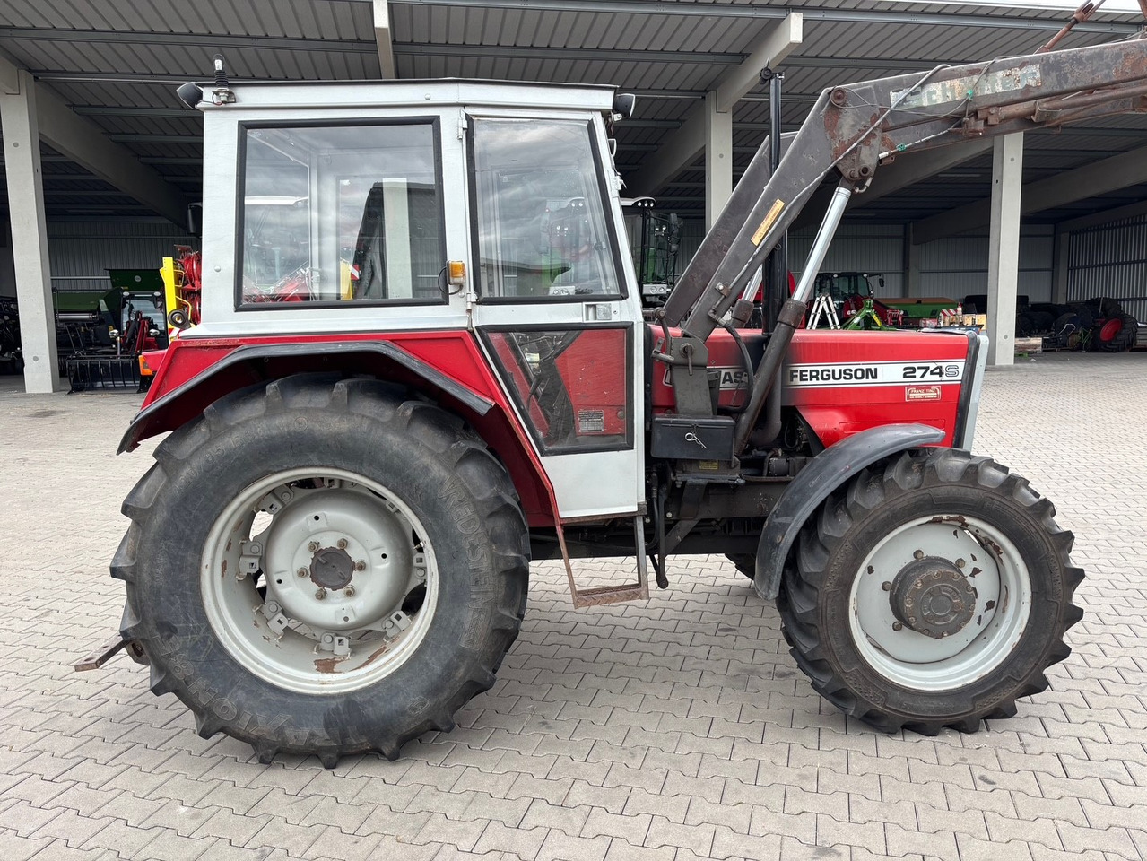 Massey Ferguson 274s Allrad - جرار: صور 4 Massey Ferguson 274s Allrad - جرار: صور 4
