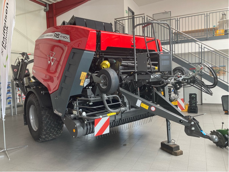 Massey Ferguson 4160 V Protec 25 Messer - معدات القش: صور 1 Massey Ferguson 4160 V Protec 25 Messer - معدات القش: صور 1