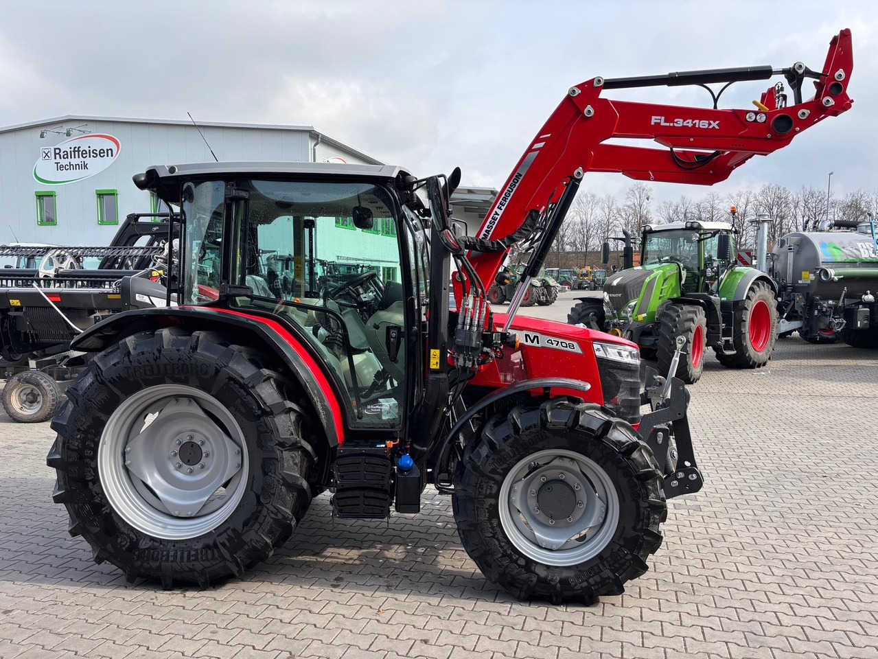Massey Ferguson 4708 M Cab - جرار: صور 5 Massey Ferguson 4708 M Cab - جرار: صور 5